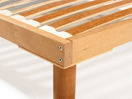 Основание Консул из бука с пружинной решёткой 200х200