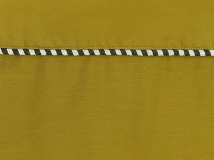 Простыня Tkano Essential с контрастным кантом оливковая 1053