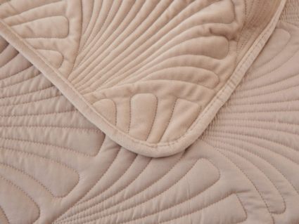 Покрывало Софи де Марко Ариэль (светло бежевое) 240х260